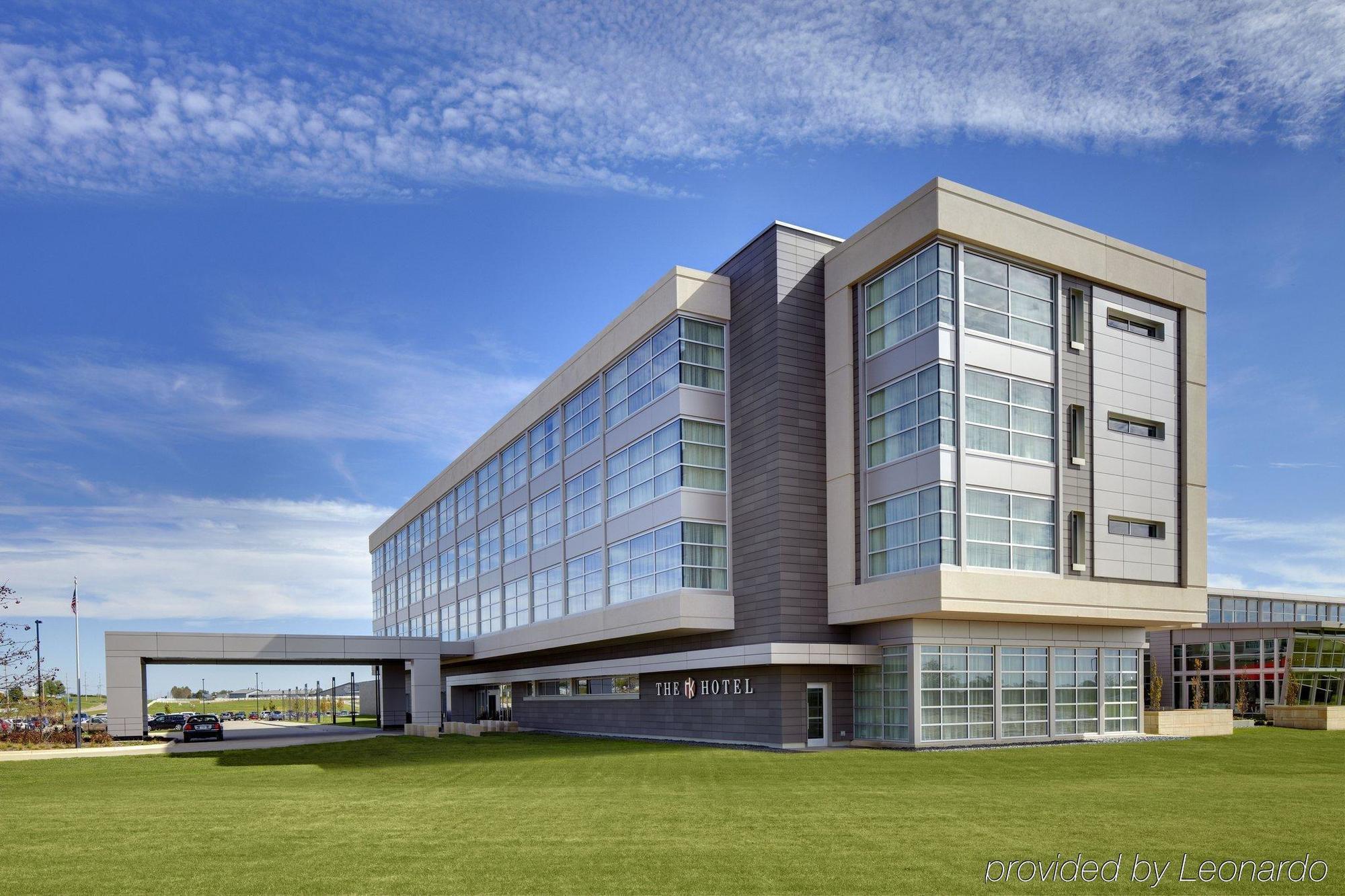 The Hotel At Kirkwood Center Cedar Rapids Eksteriør bilde